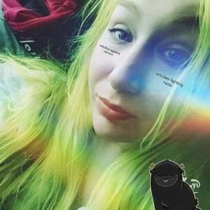 Meet your Posher, Alissa